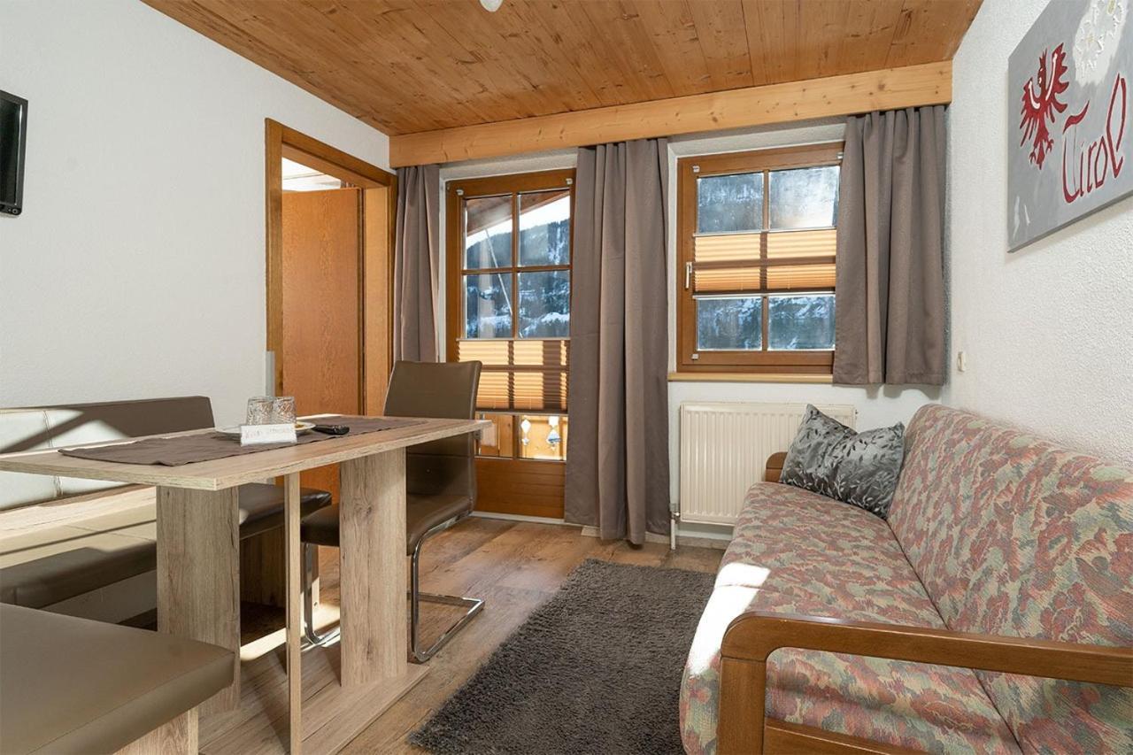 Pension Berggeist Solden Exterior photo
