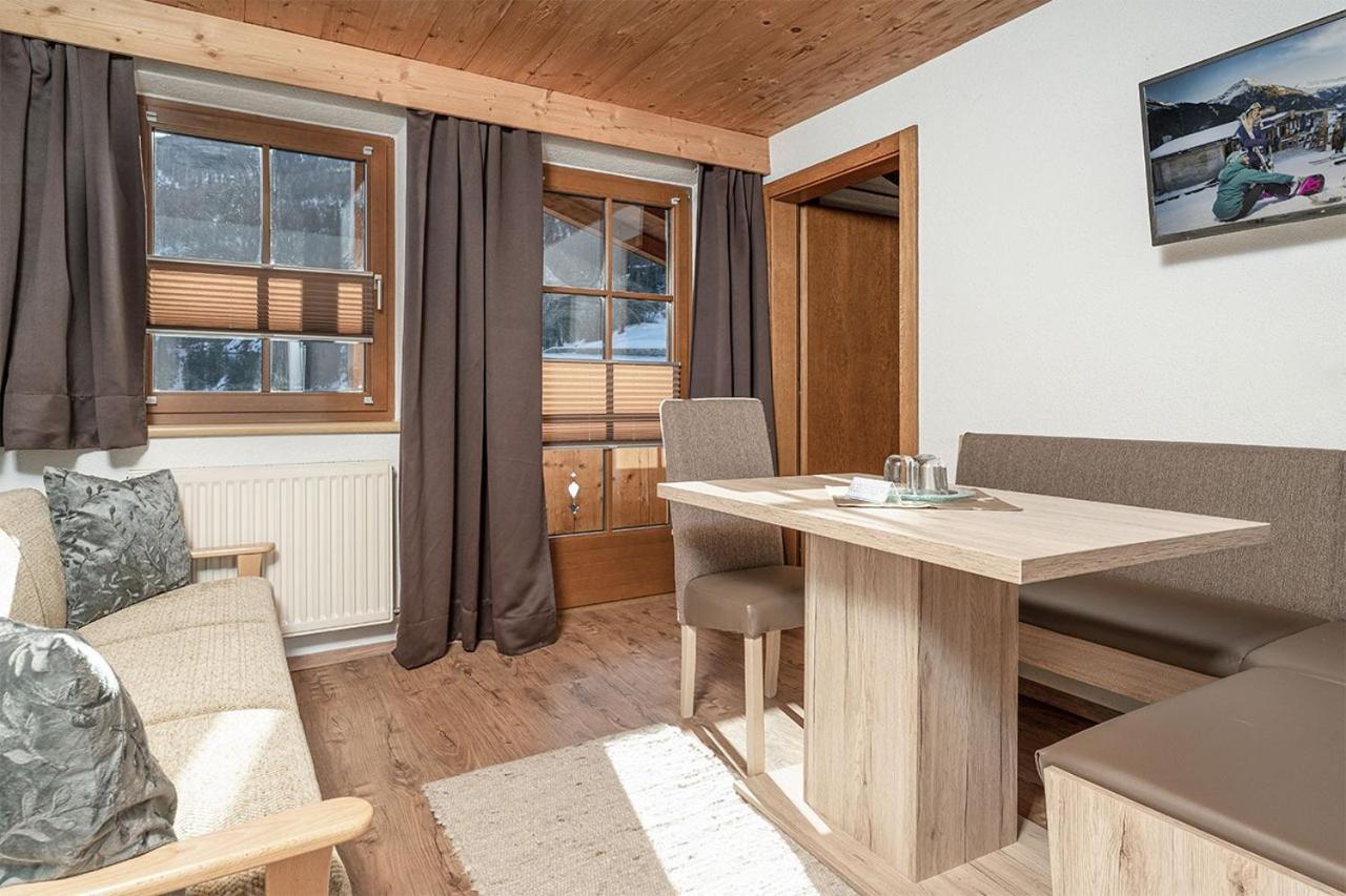 Pension Berggeist Solden Exterior photo