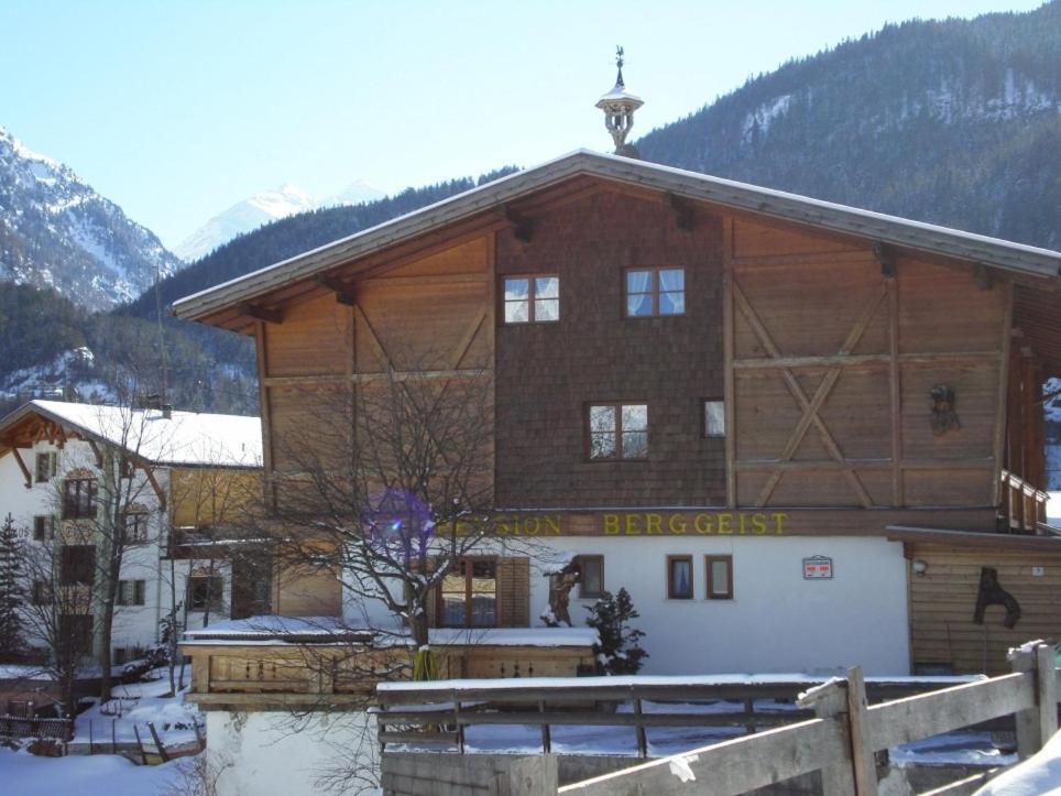 Pension Berggeist Solden Exterior photo